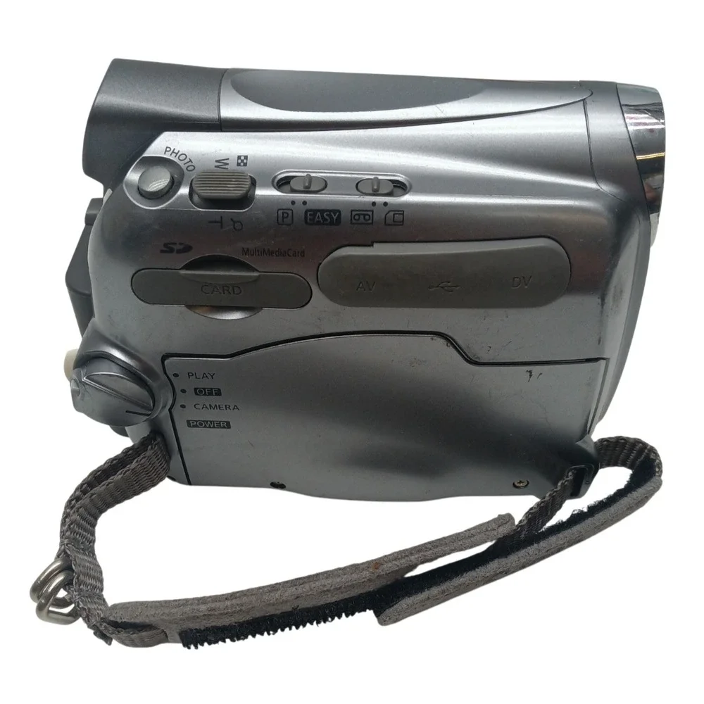 Canon ZR700 MiniDV Camcorder Video Camera + Zoom New Battery & Charger [4 PARTS]